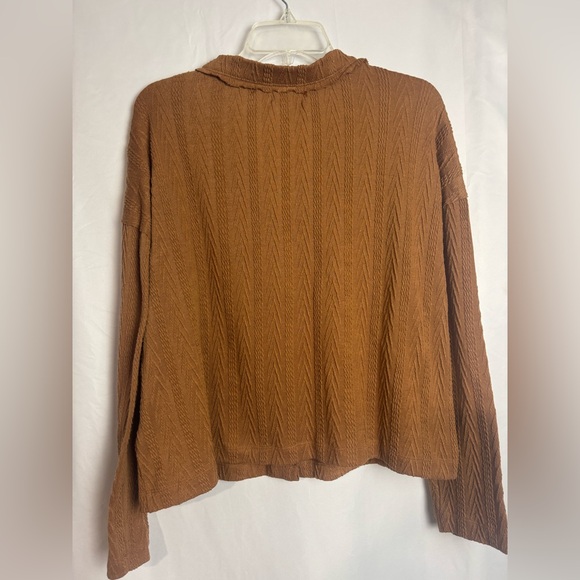 Maunces
Large 
Extra Button - Picture 5 of 8